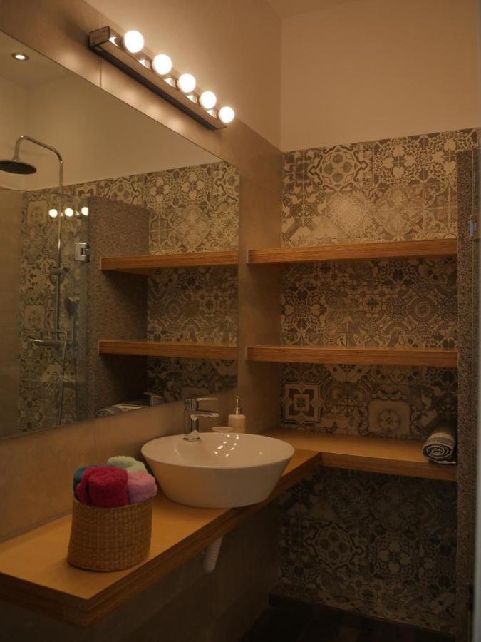Sea Breeze-Vaporia-Syros Apartment Ermoupoli Luaran gambar