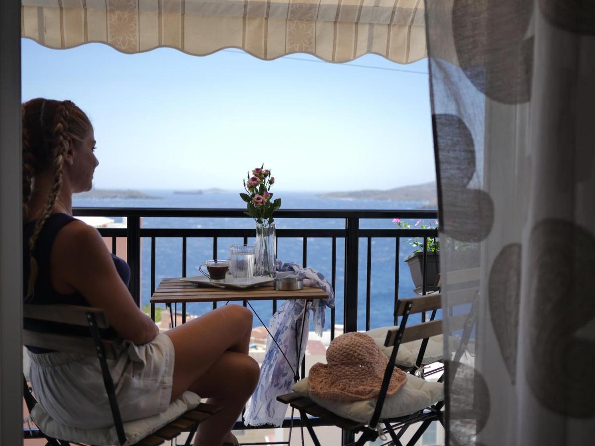 Sea Breeze-Vaporia-Syros Apartment Ermoupoli Luaran gambar