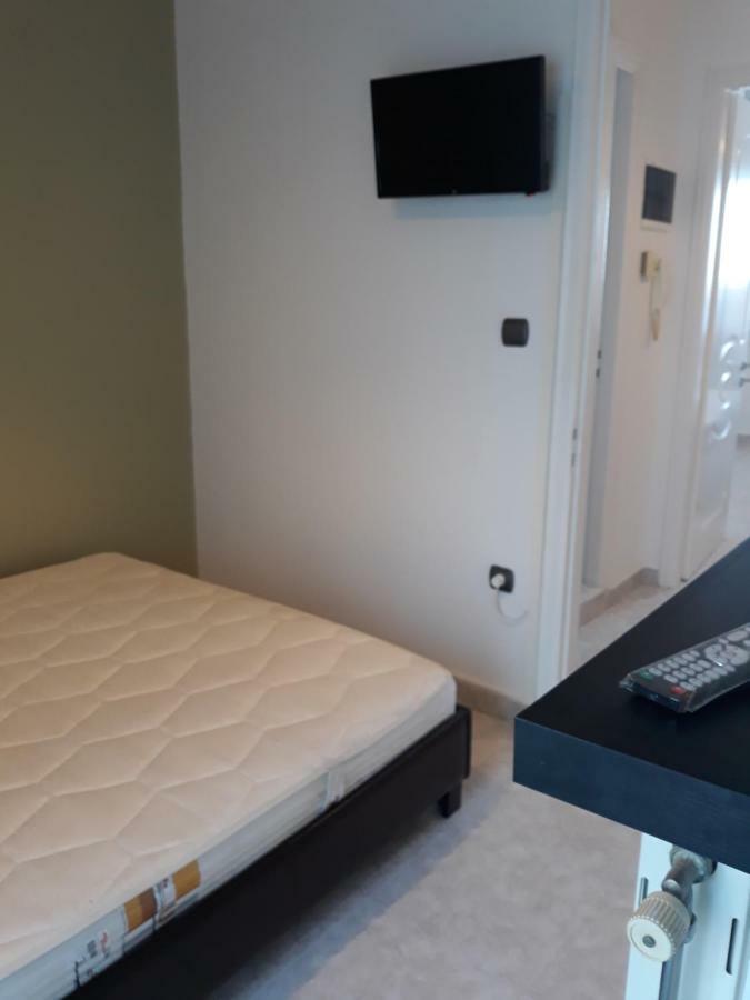Sea Breeze-Vaporia-Syros Apartment Ermoupoli Luaran gambar